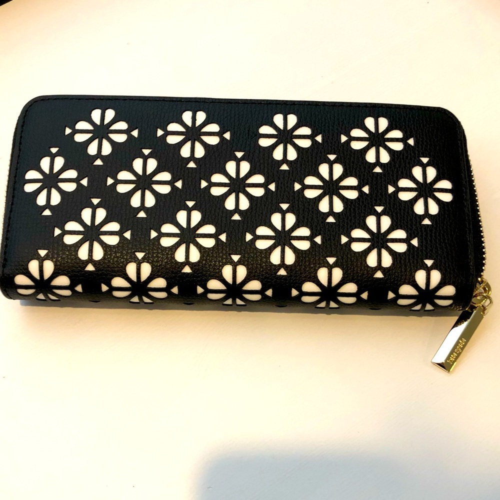 NWT Kate Spade wallet floral geometric design
